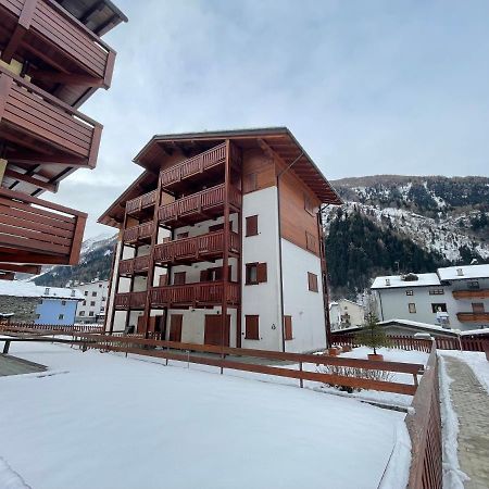 Il Cervo Mountain Apartment Campodolcino Εξωτερικό φωτογραφία