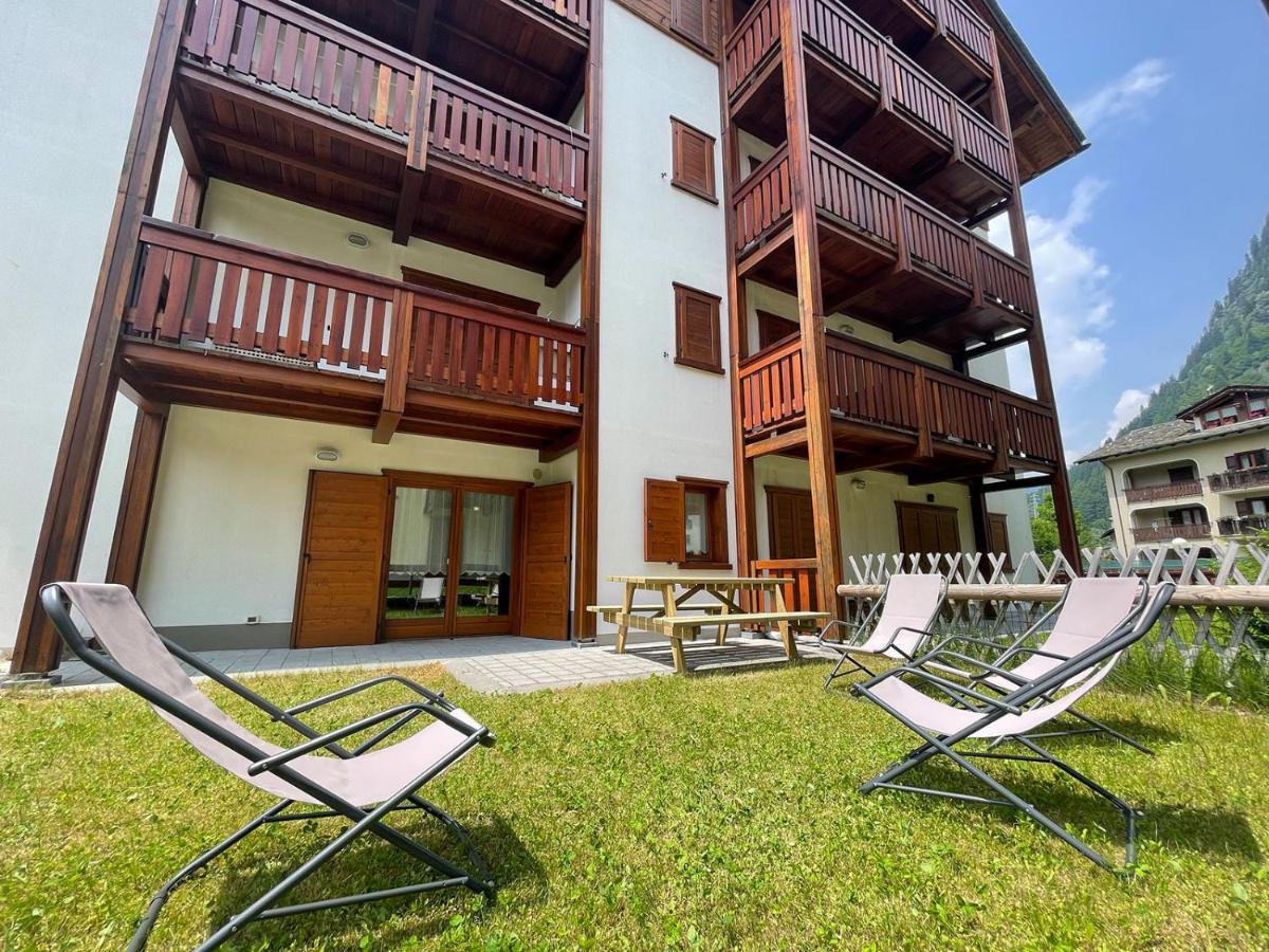 Il Cervo Mountain Apartment Campodolcino Εξωτερικό φωτογραφία