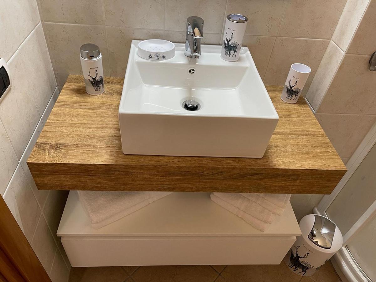 Il Cervo Mountain Apartment Campodolcino Εξωτερικό φωτογραφία